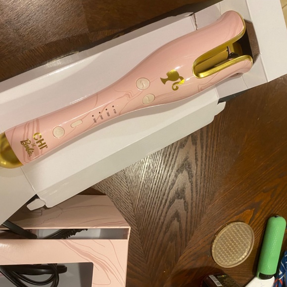 Chi Authentic Limited Ed Pink Barbie Hair Curler Ceramic Rotating Curling FullSz - Picture 5 of 13